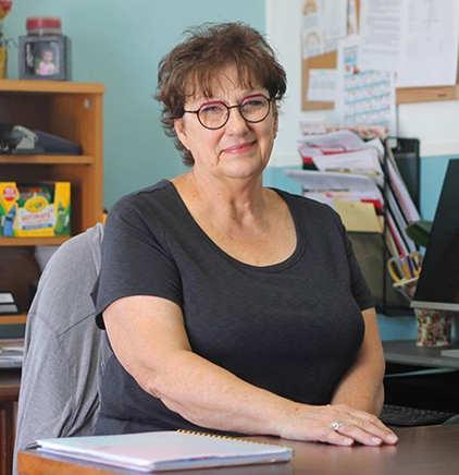 Lori Edes, Principal